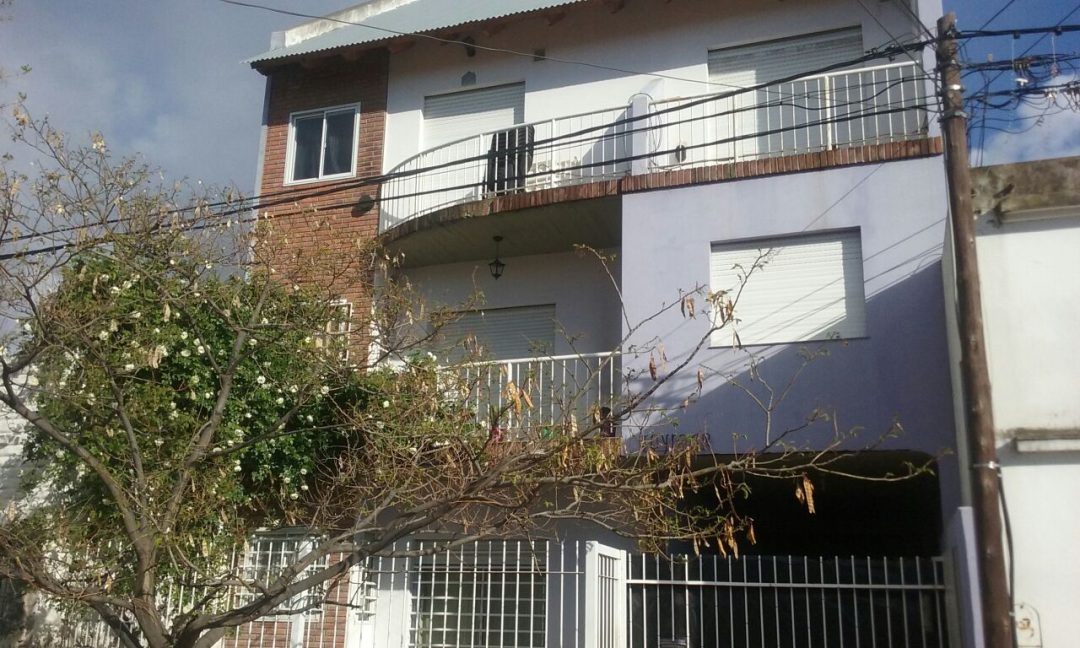 Se llevaron todo de un departamento del barrio La Falda