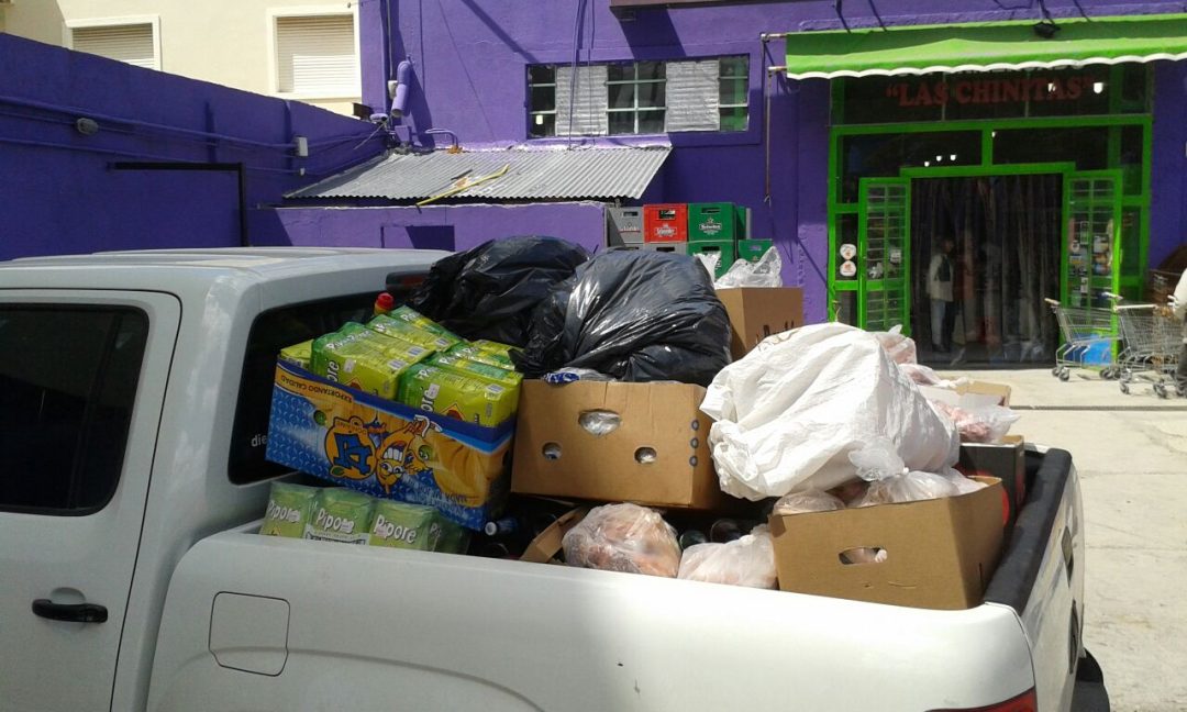 Decomisaron casi una tonelada de comida de supermercados chinos