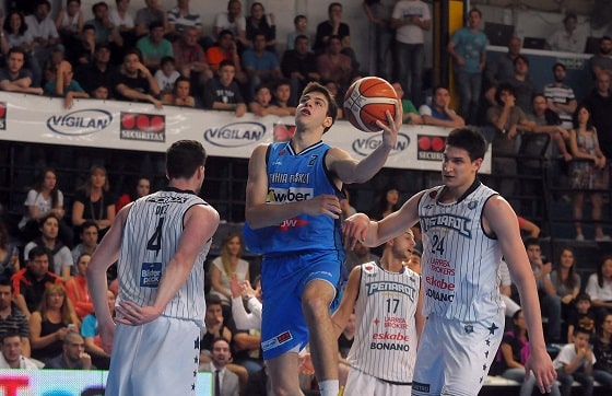 Máximo Fjellerup, la figura de Bahía Basket, quiere seguir haciendo historia