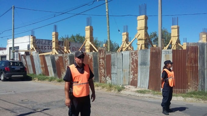 Punta Alta: Peruanos eran explotados por un comerciante chino