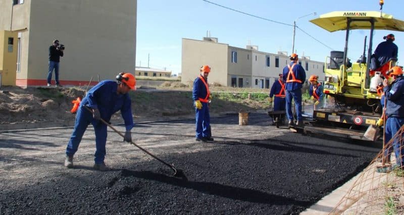 Por repavimentacion cambios de recorridos