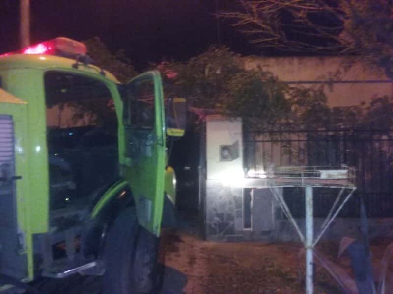 Incendio afectó una casa del barrio Villa Libre Sur