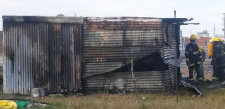 Internado tras saber que se quemó su casa