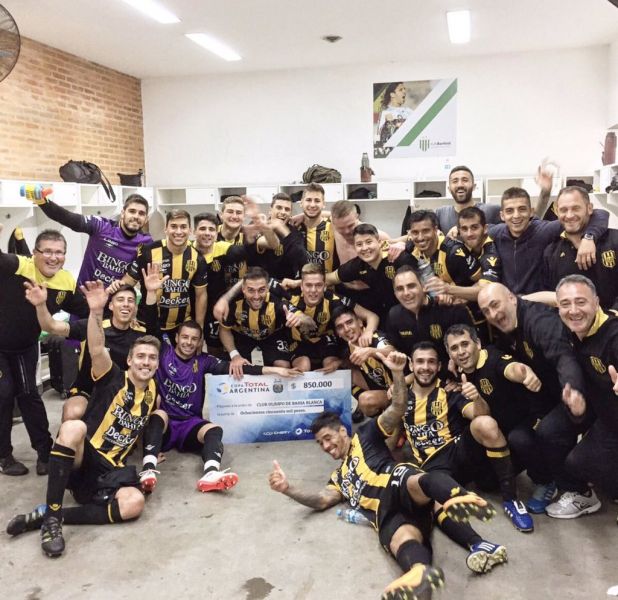 Olimpo superó a Racing y avanza en Copa Argentina