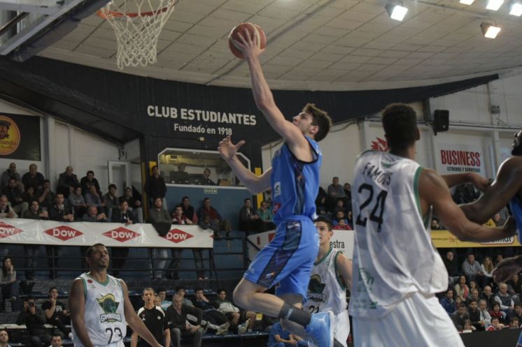 Bahía Basket jugó mal y perdió con Comodoro en el Casanova