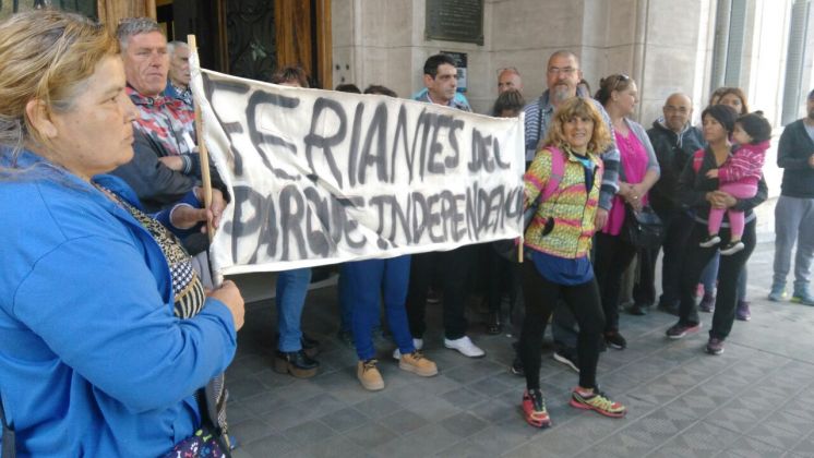 Feriantes del Parque Independencia: nuevo reclamo