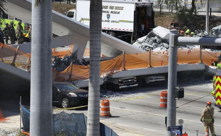 VIDEO | El momento en que cayó el puente peatonal en Miami