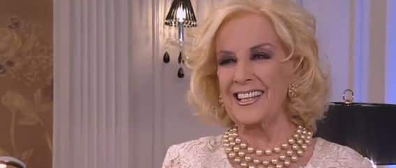 ” Siempre Mirtha “