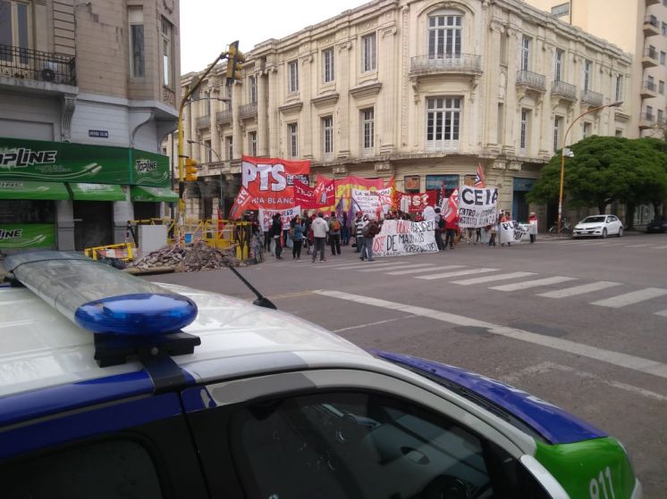 Partido Obrero y Frente Izquierda se movilizan en el centro