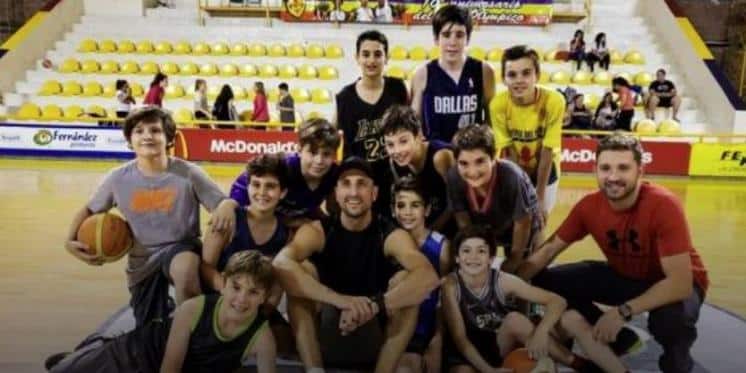 El sueño de los chicos de entrenar con Manu Ginóbili