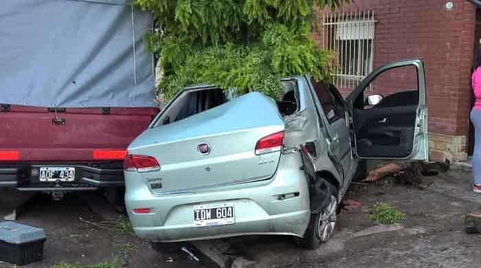 Violento accidente en Charlone al 1500