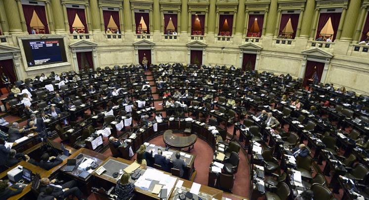 Convocaron a extraordinarias y habrá triple sesión en Diputados