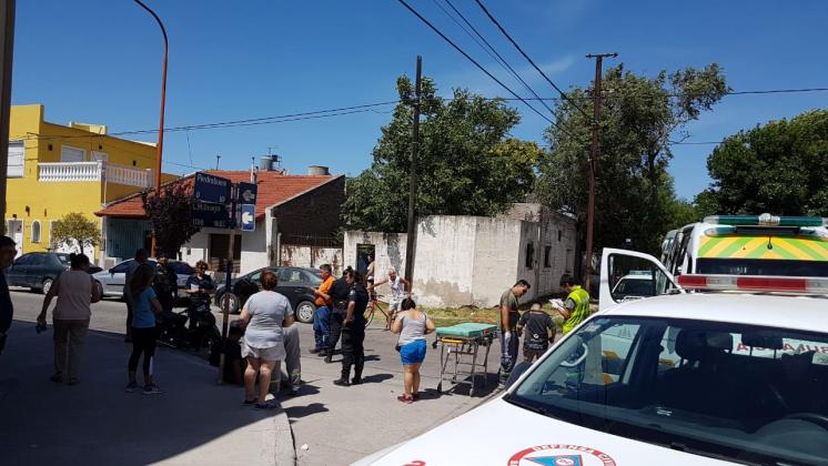 Dos menores heridos tras un accidente en moto