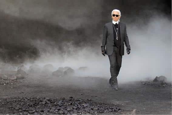 “Murió el icónico diseñador Karl Lagerfeld”