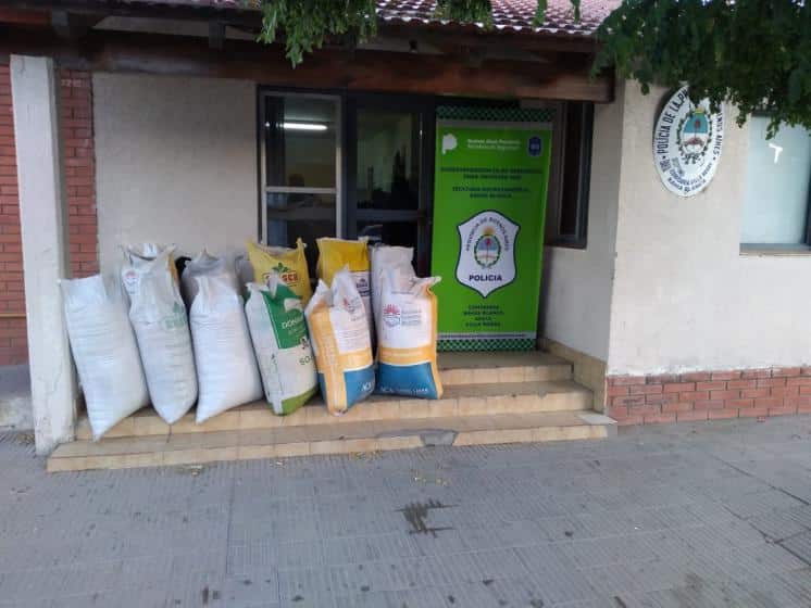 Detenidos por robar 2000 kg de trigo de un tren