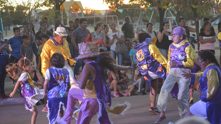 Comenzaron los corsos barriales