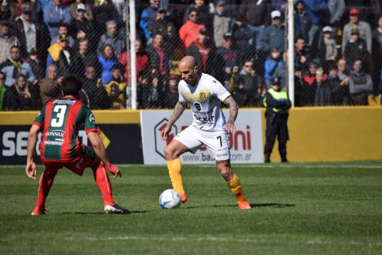 Federal A: Olimpo empató en el debut