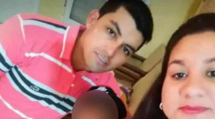 Abrazó el cadáver de su mamá y su papá le disparó en la cabeza