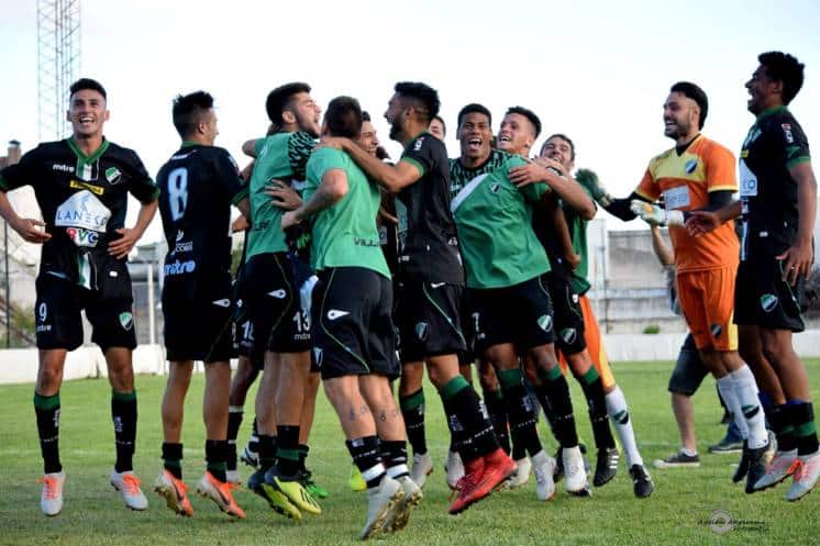 Liga del Sur: Villa Mitre superó a Liniers y forzó a una final extra