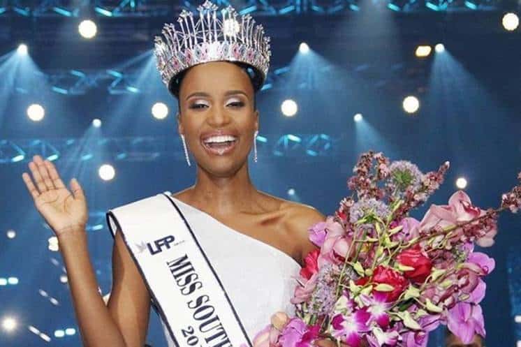 Zozibini Tunzi, la Miss Universo negra y africana que lucha contra el machismo y la discriminación