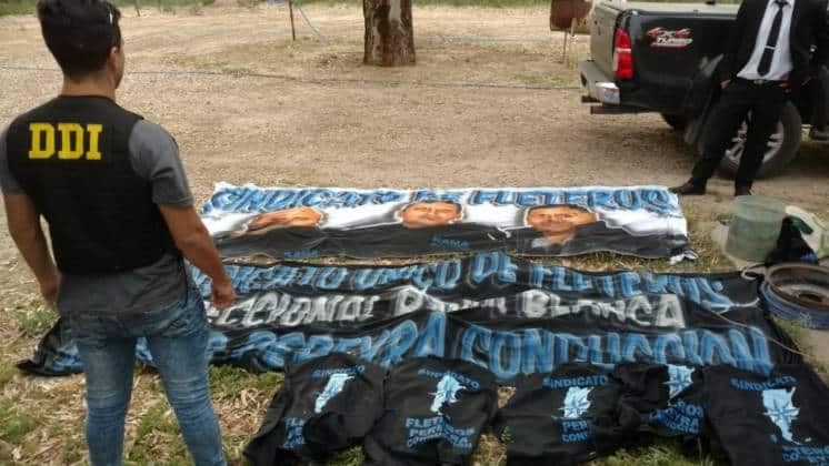 Secuestraron armas en una serie de allanamientos contra el Sindicato de Fleteros