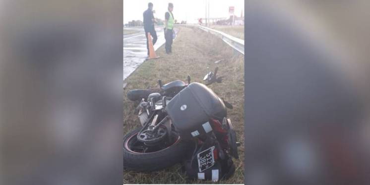 Ascasubi: un motociclista murió tras un accidente