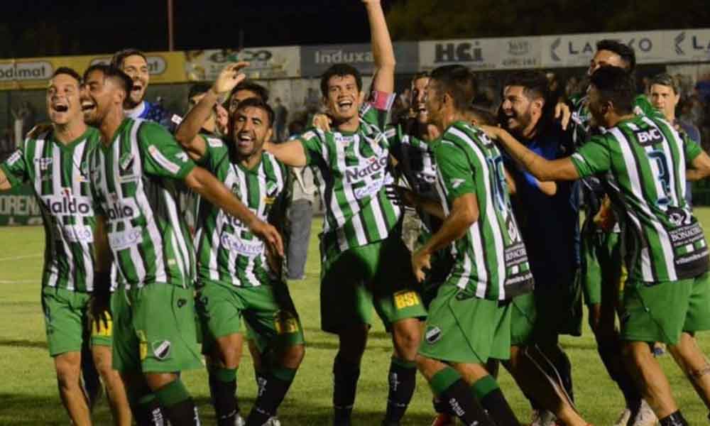 Villa Mitre se enfrenta a Independiente por la Copa Argentina