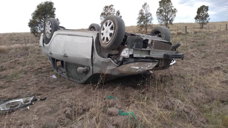 Un hombre debió ser hospitalizado tras volcar en cercanías a la Vitícola