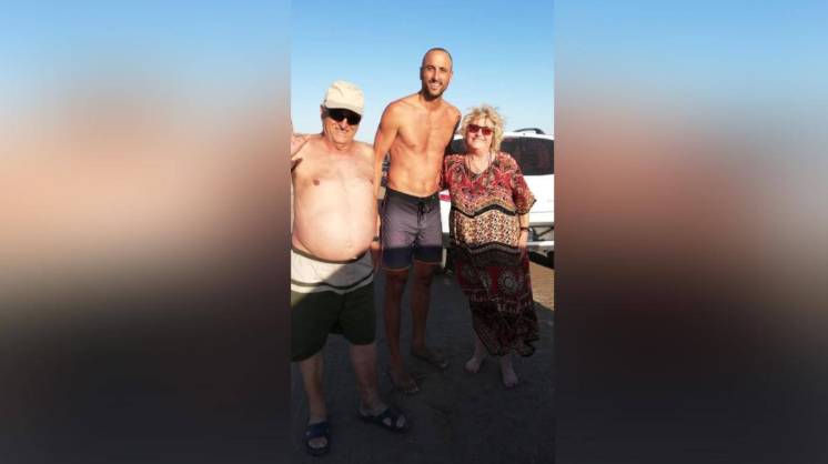 Manu Ginóbili se convirtió en un “rescatista” inesperado en la playa y su historia se hizo viral