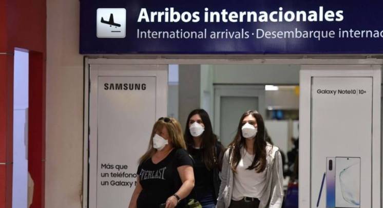 Suspenden el otorgamiento de visas a países con circulación de coronavirus