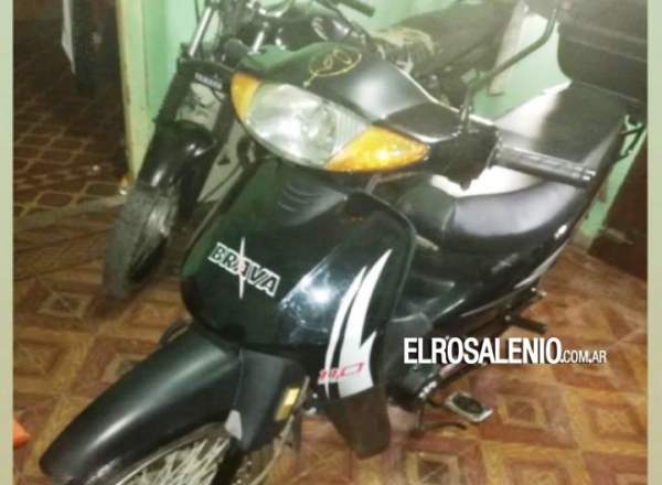 Punta Alta: Le roban la moto a una enfermera del Hospital Naval