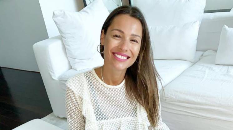 Pampita mostró una foto inédita de su infancia: “Tenía la boca un poco grande”