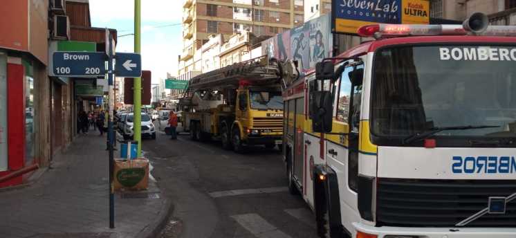 Incendio en microcentro bahiense