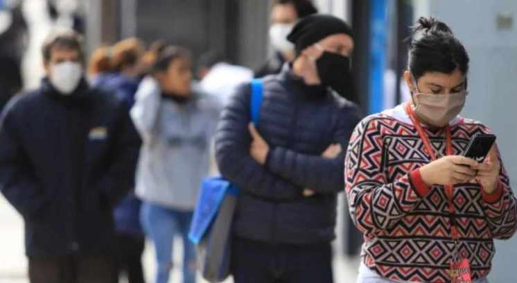 El 57% de las personas que reciben el Ingreso Familiar de Emergencia son mujeres