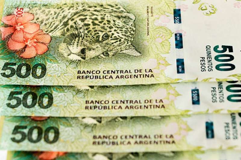 El Gobierno importará billetes de $500, mientras la Casa de la Moneda aumenta la producción de los de 1.000 y 200 pesos