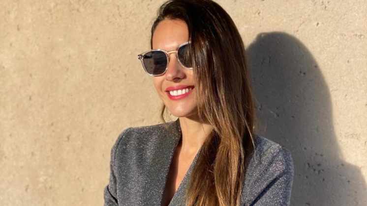 Pampita, harta de la cuarentena: “No nos vendan más que están contentos en casa haciendo el budín”