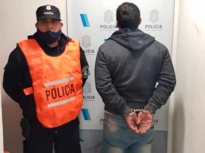 Un hombre aprehendido por golpear a su ex pareja