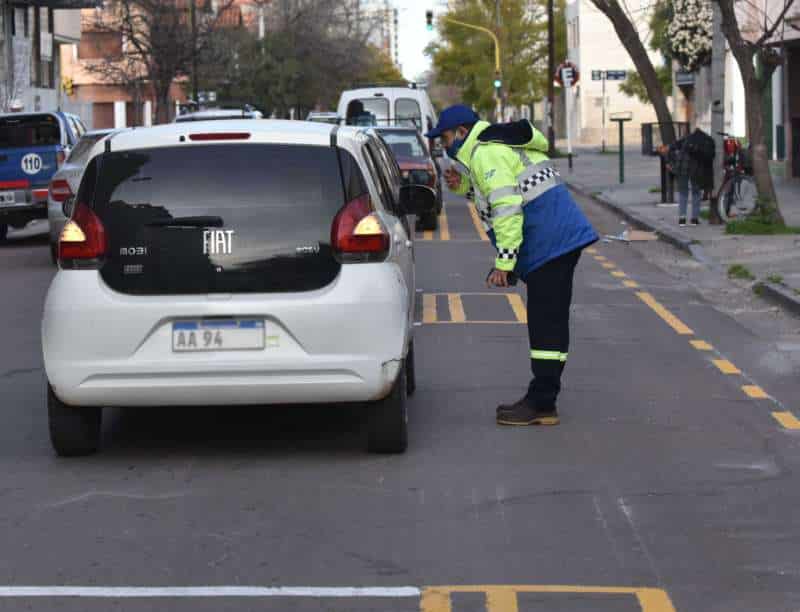 Información para el correcto uso de ciclovías y boxes de estacionamiento