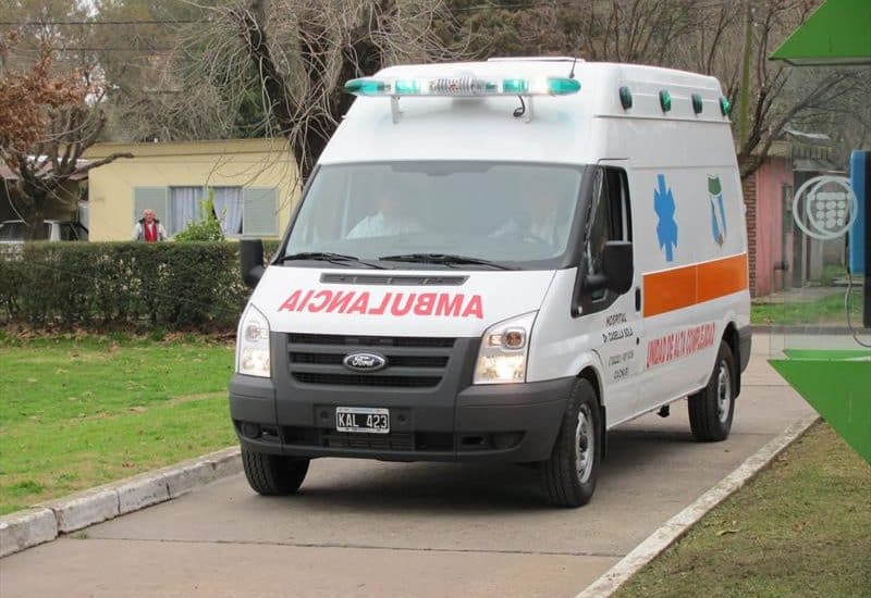 Se quedan dormidos en las ambulancias: el dramático relato de un chofer ante la saturación del sistema