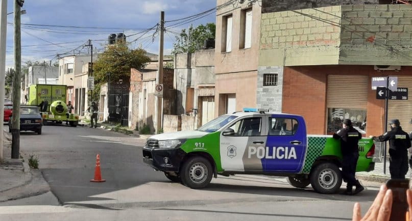 Alarma en Villa Mitre por aparición de artefacto extraño