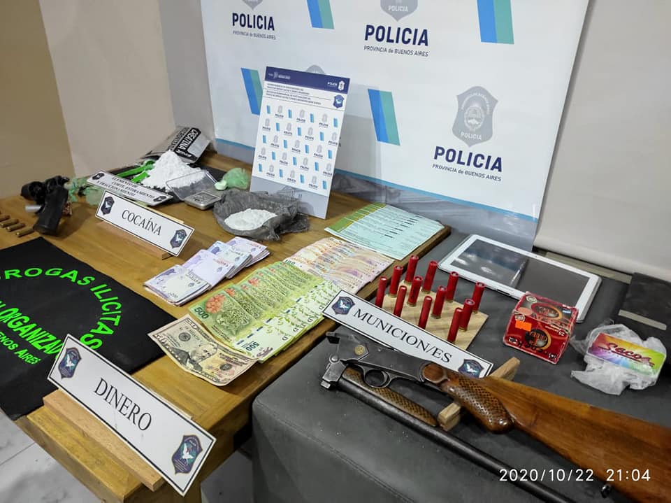 Secuestraron drogas ilegales en 3 allanamientos