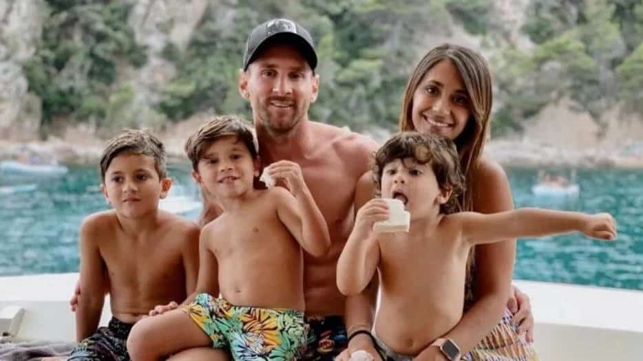 Antonela Roccuzzo presentó al nuevo integrante de la familia Messi: Todos con vos