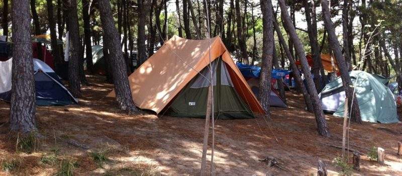 Los campings apuntan al verano y aseguran que “son los que más cumplen” con los protocolos