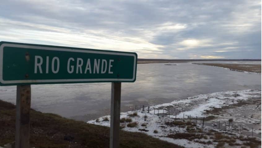 Estuvo una semana aislado en un camión y no lo dejaban salir