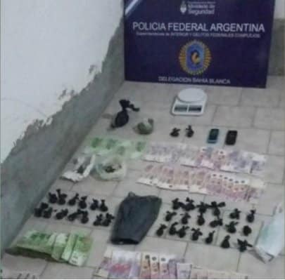 Venta de drogas: excarcelaron a la pareja de Federico Longiarú