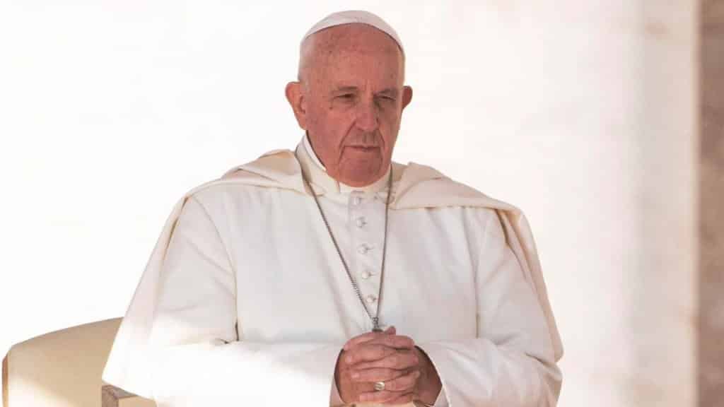 El papa Francisco está en buenas condiciones tras la operación y permanecerá internado durante siete días