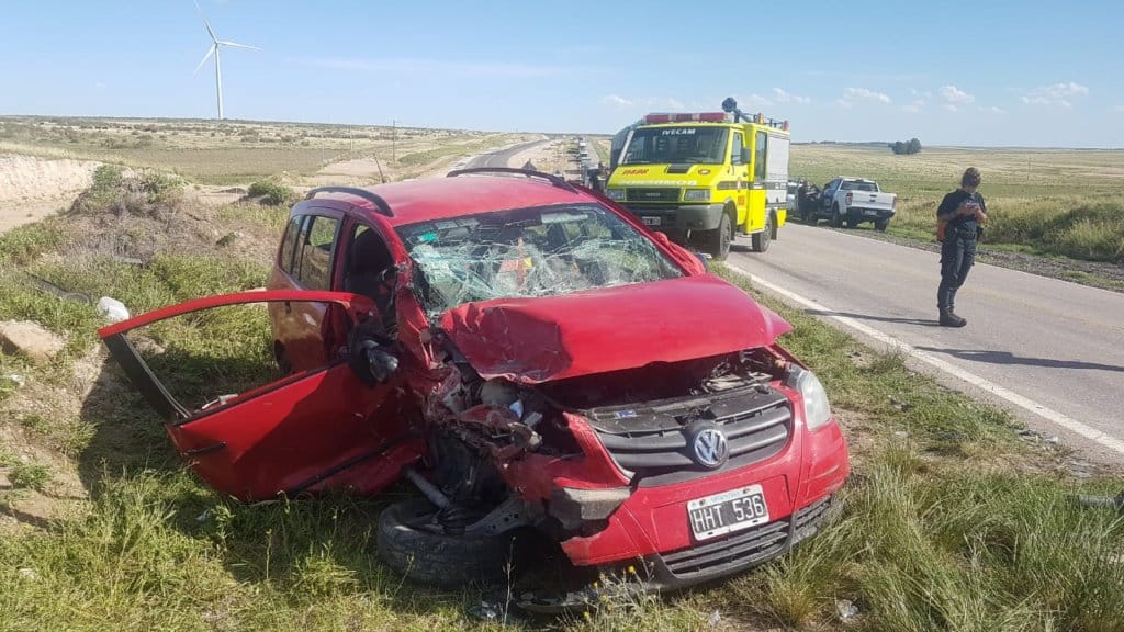 Violenta colisión en ruta 33