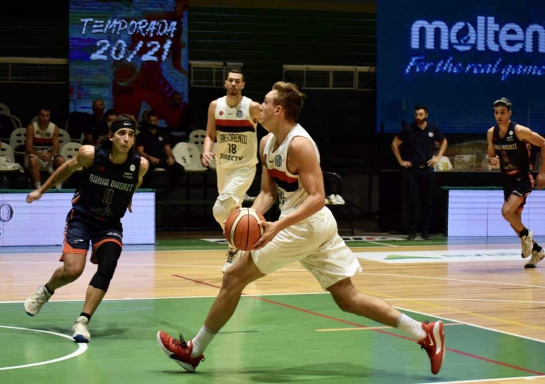 Abultada derrota de Bahía Basket ante San Lorenzo