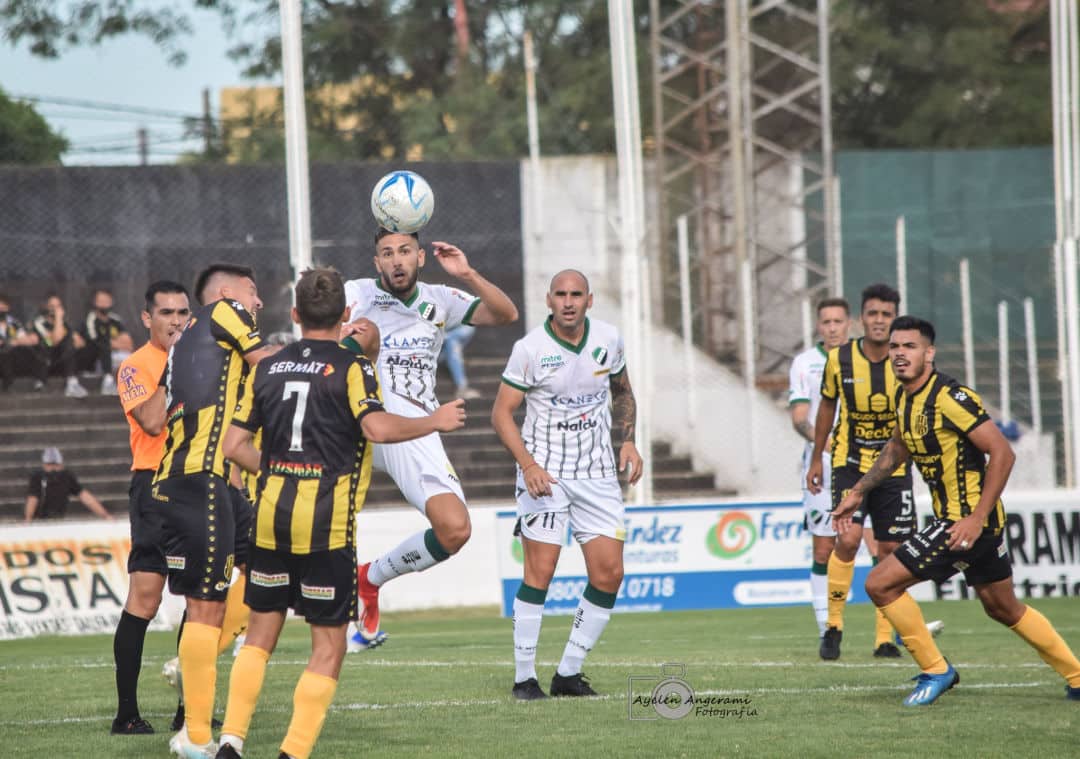 Federal A: el 2 de mayo se jugaría el clásico bahiense