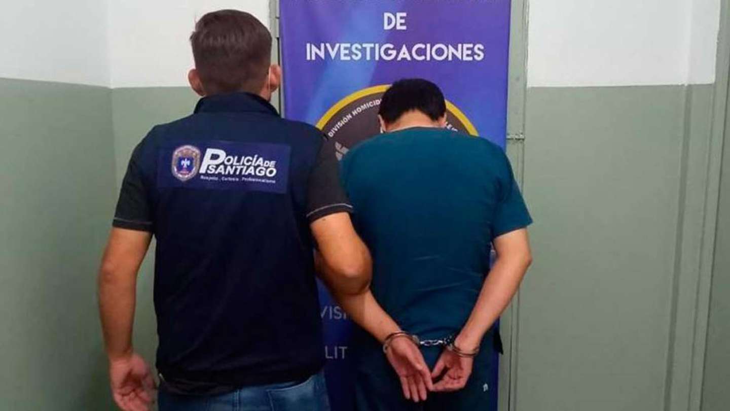 Montaron un vacunatorio clandestino en Santiago del Estero con dosis robadas: hay dos detenidos